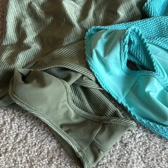 Aerie NWOT Sample Piece Bundle of Two Swimsuits Green Blue Small - Picture 2 of 3